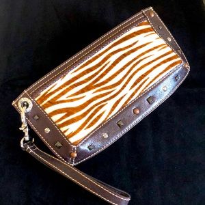 BRIGHTON CLUTCH/WRISTLET ZEBRA PRINT